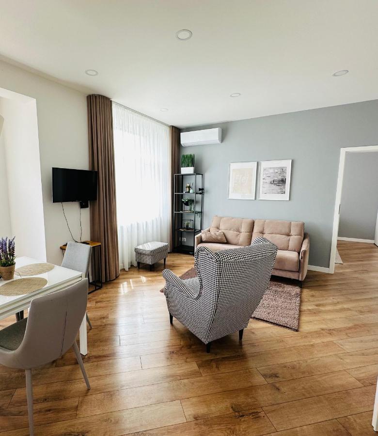 Butas Paciame Siauliu Miesto Centre Apartment Siauliai  Bagian luar foto